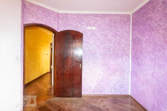 Casa à venda com 3 quartos, 192m² em Vila Homero Thon, Santo André