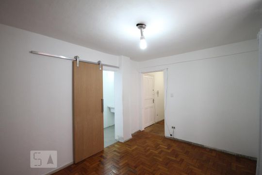 Suíte de kitnet/studio à venda com 1 quarto, 40m² em Liberdade, São Paulo