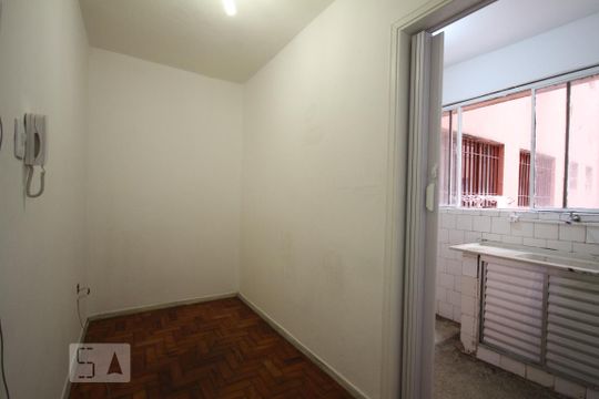 Sala de kitnet/studio à venda com 1 quarto, 40m² em Liberdade, São Paulo