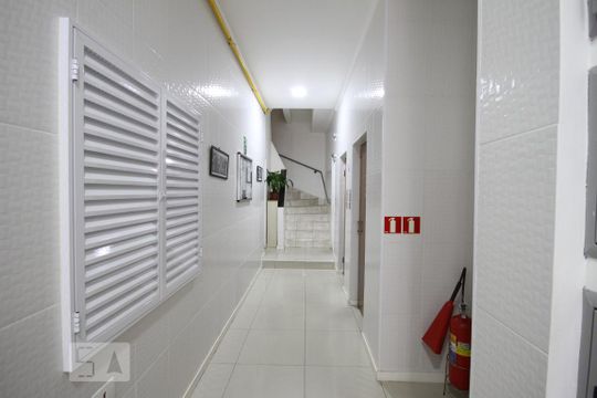 Hall de Entrada de kitnet/studio à venda com 1 quarto, 40m² em Liberdade, São Paulo