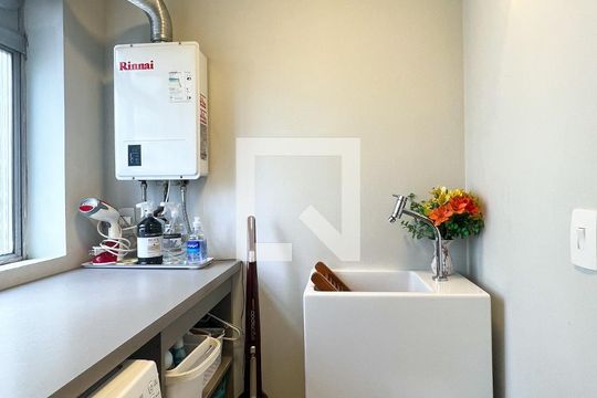 Área de Serviço de apartamento à venda com 2 quartos, 65m² em Vila Olímpia, São Paulo