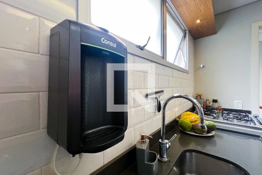 Cozinha de apartamento à venda com 2 quartos, 65m² em Vila Olímpia, São Paulo