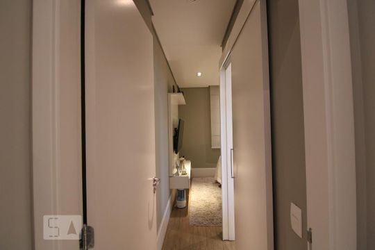 Corredor de apartamento à venda com 1 quarto, 63m² em Vila Gertrudes, São Paulo