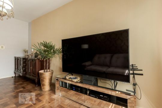 Sala de apartamento para alugar com 3 quartos, 95m² em Jardim Carvalho, Porto Alegre