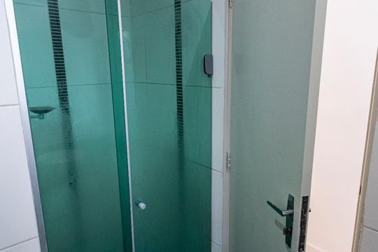 Banheiro de apartamento para alugar com 2 quartos, 64m² em Jardim Sao Saverio, São Paulo