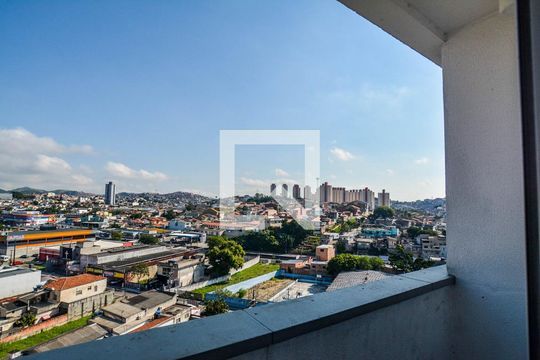 Vista da Sala de apartamento à venda com 3 quartos, 56m² em Vila Guarará, Santo André