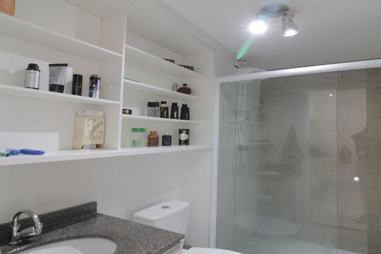 Banheiro de apartamento à venda com 1 quarto, 32m² em Catumbi, São Paulo