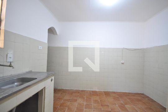 Cozinha de casa à venda com 1 quarto, 40m² em Vila Santa Terezinha (zona Norte), São Paulo