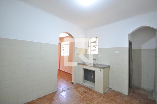 Cozinha de casa à venda com 1 quarto, 40m² em Vila Santa Terezinha (zona Norte), São Paulo