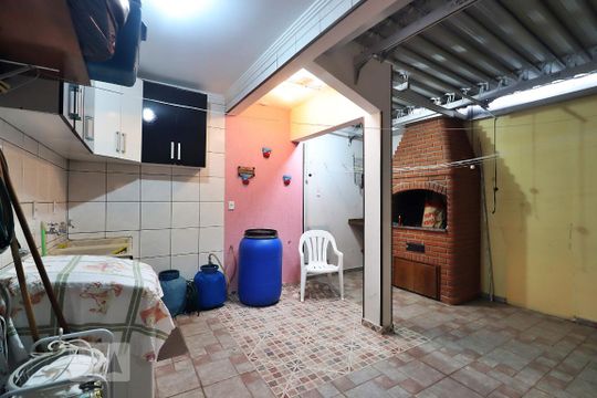 Área de Serviço de casa à venda com 3 quartos, 181m² em Jardim Las Vegas, Santo André