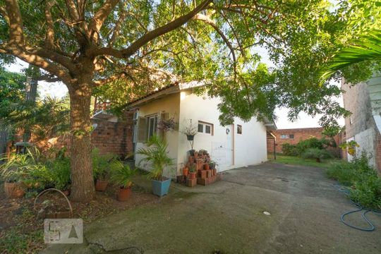 Fachada de casa para alugar com 2 quartos, 47m² em Feitoria, São Leopoldo