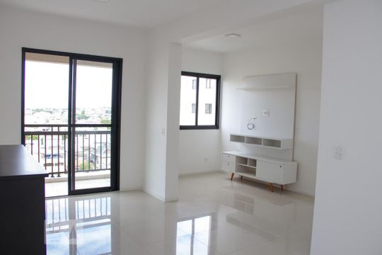 Apartamento para alugar com 2 quartos, 64m² em Del Castilho, Rio de Janeiro