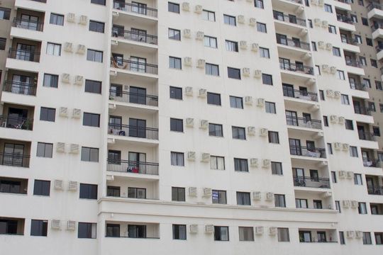 Fachada de apartamento para alugar com 2 quartos, 64m² em Del Castilho, Rio de Janeiro