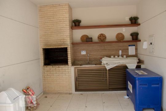 Área comum - Churrasqueira de apartamento para alugar com 2 quartos, 64m² em Del Castilho, Rio de Janeiro