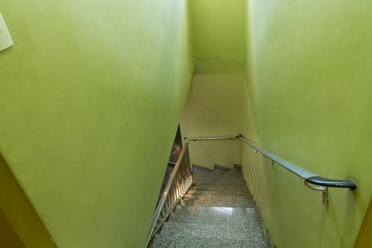 Escadas de casa à venda com 3 quartos, 115m² em Jardim Vila Galvão, Guarulhos