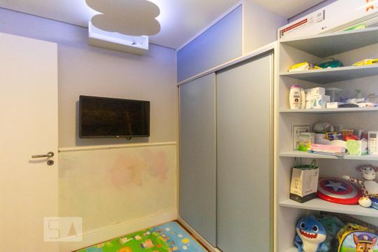 Quarto 1 de casa de condomínio à venda com 4 quartos, 210m² em Vila Moinho Velho, São Paulo