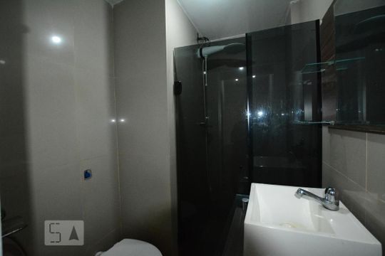 Banheiro Social de apartamento à venda com 2 quartos, 56m² em Madureira, Rio de Janeiro