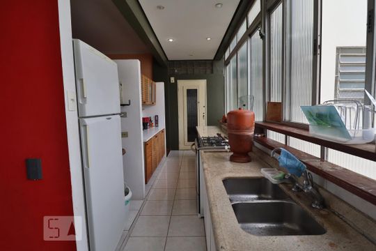 Cozinha de apartamento à venda com 3 quartos, 167m² em Paraíso, São Paulo