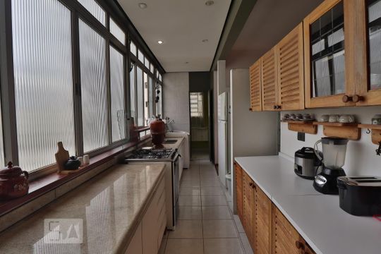 Cozinha de apartamento à venda com 3 quartos, 167m² em Paraíso, São Paulo