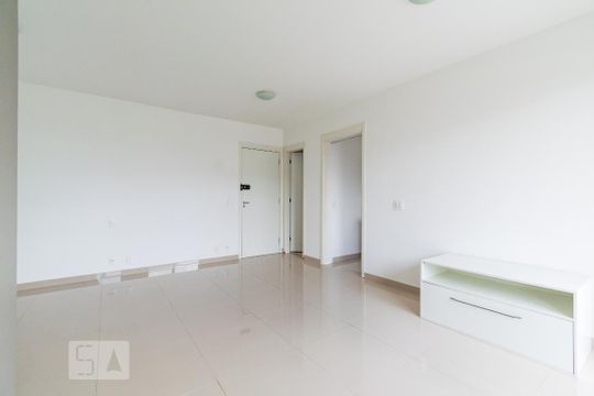 Sala de kitnet/studio à venda com 1 quarto, 40m² em Vila do Encontro, São Paulo