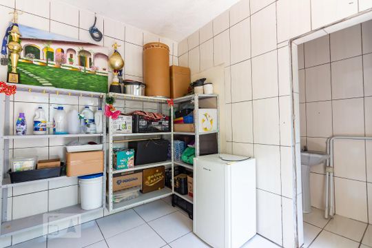 Área de Serviço de casa à venda com 3 quartos, 200m² em Santo Antônio, Osasco
