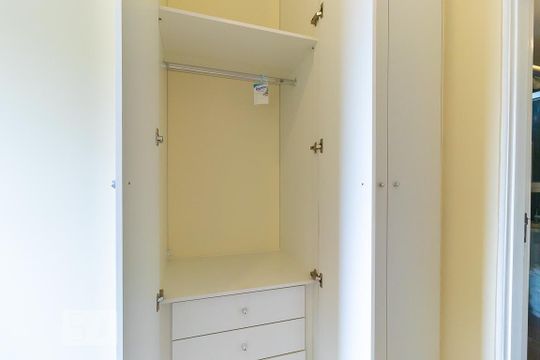 Quarto 1 - Suíte de apartamento para alugar com 3 quartos, 75m² em Vila Itapura, Campinas
