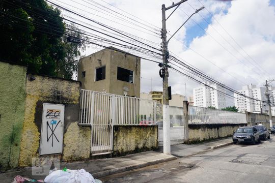 Fachada de apartamento à venda com 2 quartos, 50m² em Vila Silvia, São Paulo