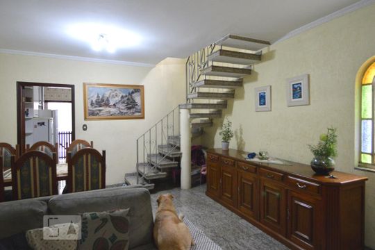 Sala de casa à venda com 3 quartos, 200m² em Vila Regente Feijó, São Paulo