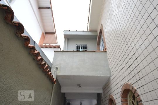 Reservatório de águas pluviais para resuso de casa à venda com 3 quartos, 200m² em Vila Regente Feijó, São Paulo