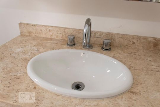Banheiro - Torneira de apartamento para alugar com 1 quarto, 38m² em Santana, São Paulo