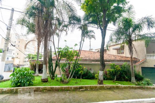 Fachada de casa para alugar com 2 quartos, 80m² em Vila Graciosa, São Paulo