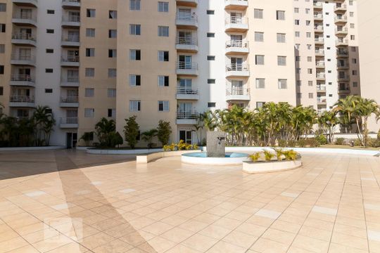 Área comum de apartamento para alugar com 2 quartos, 60m² em Bom Clima, Guarulhos