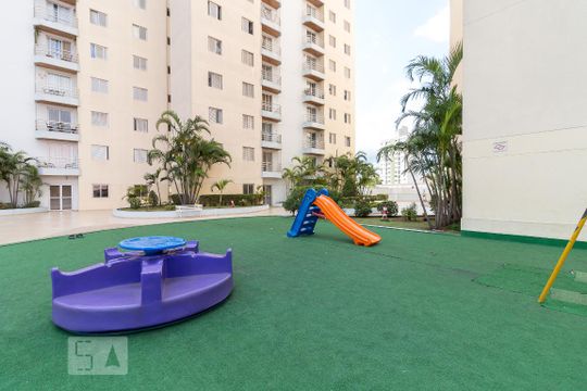 Playground infantil de apartamento para alugar com 2 quartos, 60m² em Bom Clima, Guarulhos