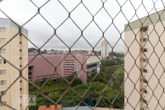 Vista varanda de apartamento para alugar com 2 quartos, 60m² em Bom Clima, Guarulhos