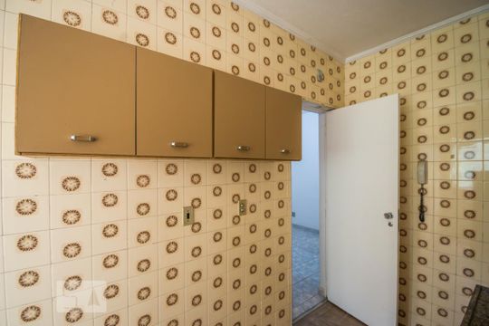 Cozinha de apartamento à venda com 1 quarto, 30m² em Botafogo, Campinas