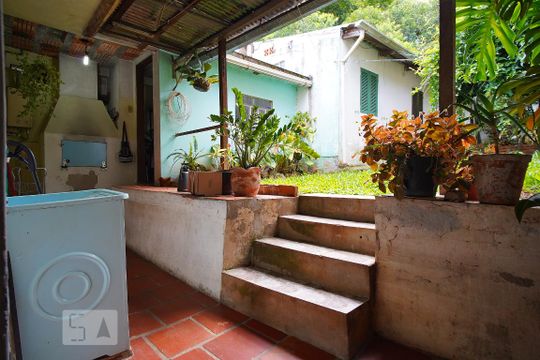 Churrasqueira de casa à venda com 3 quartos, 280m² em Cristo Redentor, Porto Alegre