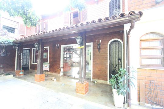 Varanda inferior de casa à venda com 5 quartos, 384m² em Anil, Rio de Janeiro