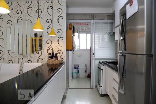 Cozinha  de apartamento à venda com 3 quartos, 70m² em Parque Reboucas, São Paulo
