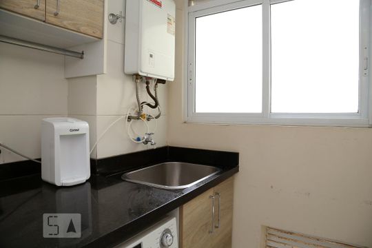 Área de Serviço de apartamento para alugar com 2 quartos, 50m² em Parque Reboucas, São Paulo