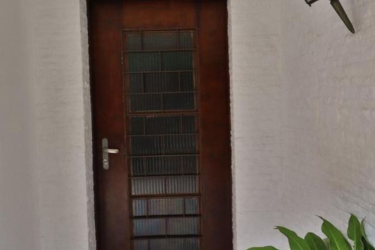 Entrada de casa à venda com 5 quartos, 650m² em Sumaré, São Paulo