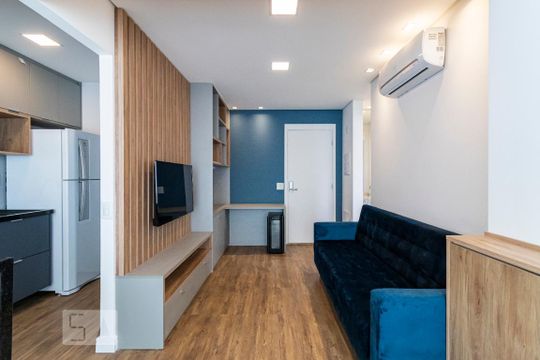 Sala de apartamento para alugar com 1 quarto, 38m² em Liberdade, São Paulo