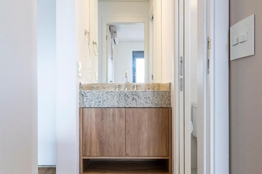 Banheiro de apartamento para alugar com 1 quarto, 38m² em Liberdade, São Paulo