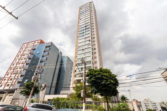 Fachada de apartamento para alugar com 1 quarto, 38m² em Liberdade, São Paulo