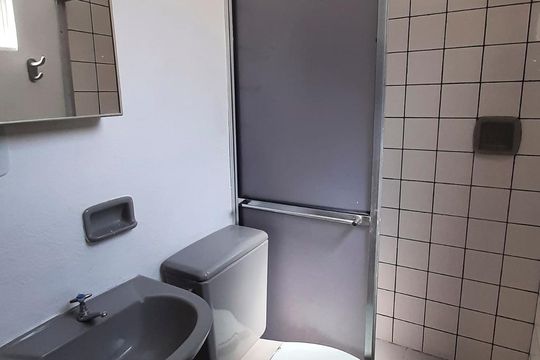 Banheiro  de apartamento para alugar com 2 quartos, 54m² em Cidade Satélite Santa Bárbara, São Paulo