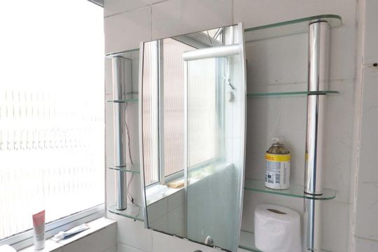 Banheiro de apartamento à venda com 1 quarto, 33m² em Aclimação, São Paulo