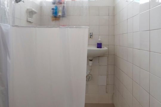 Banheiro de kitnet/studio à venda com 1 quarto, 43m² em Centro, São Paulo