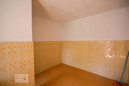 Cozinha de casa para alugar com 1 quarto, 40m² em Sacomã, São Paulo
