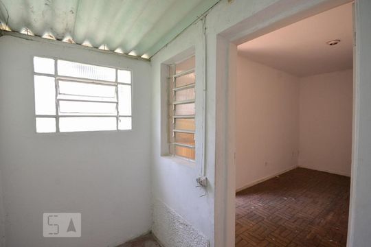 Quarto 2 de casa para alugar com 1 quarto, 40m² em Sacomã, São Paulo