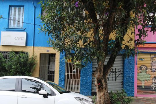 Fachada  de casa à venda com 2 quartos, 120m² em Perdizes, São Paulo