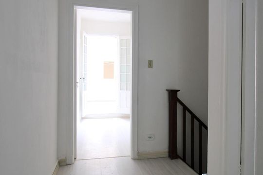 Hall de casa à venda com 2 quartos, 120m² em Perdizes, São Paulo